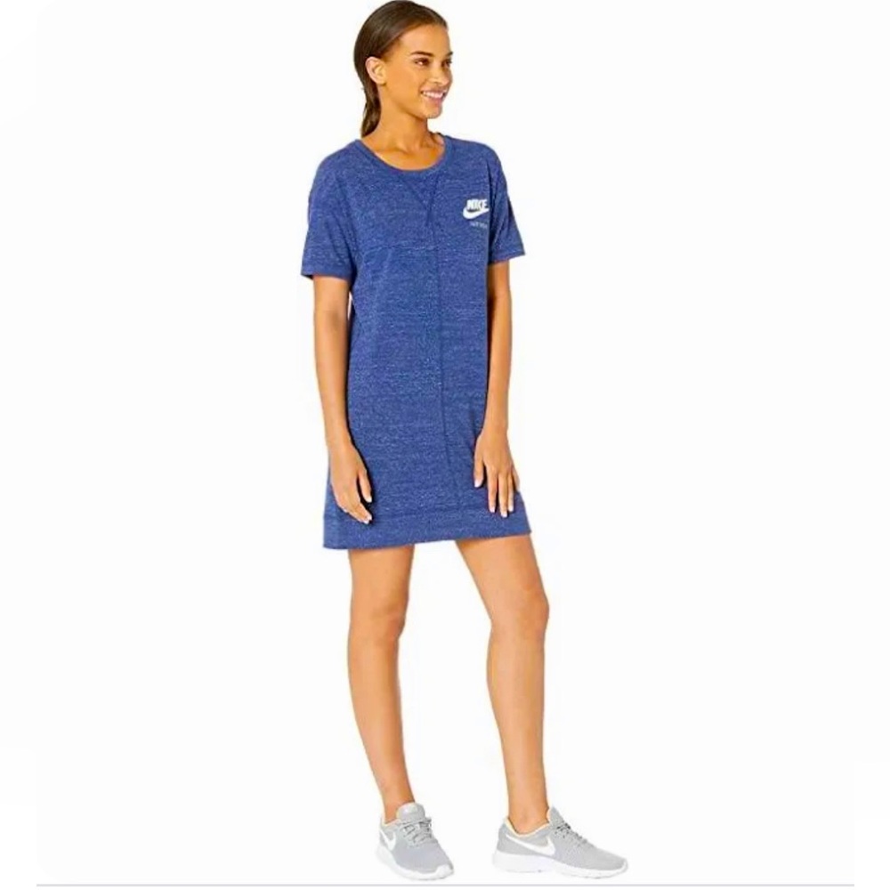 Brand new Nike cotton tennis dress with crew neck. Lightweight and comfortable!